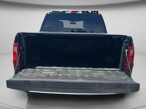 Used 2024 Ford F150 XLT w/ FX4 Off-Road Package AWD/4WD image 9