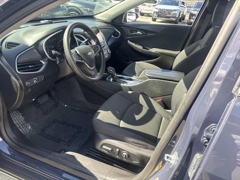 Used 2025 Chevrolet Malibu LT image 21