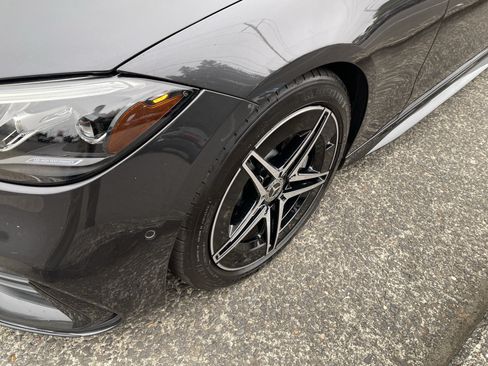 Used 2022 Mercedes-Benz C 300 4MATIC Sedan image 9