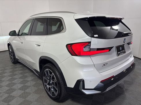 Certified 2025 BMW X1 xDrive28i w/ Technology Package image 7