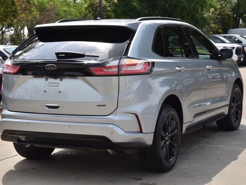 Certified 2023 Ford Edge SE w/ Black Appearance Package AWD/4WD image 8
