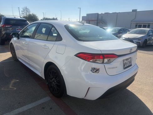 Used 2024 Toyota Corolla LE image 4