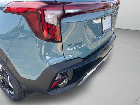 New 2026 Kia Seltos S AWD/4WD image 32