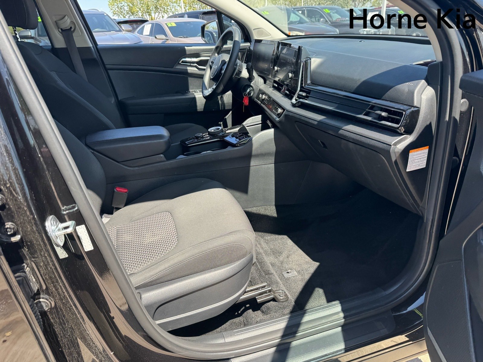 Used 2023 Kia Sportage LX AWD/4WD image 27