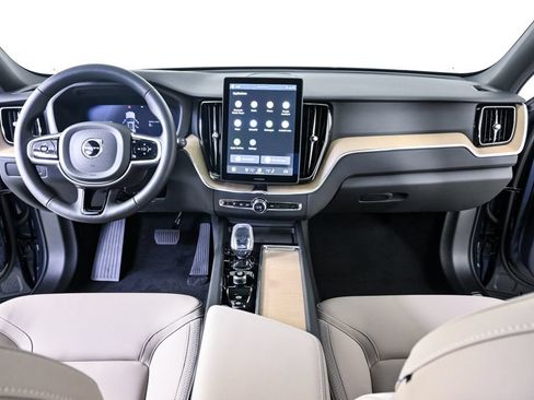 Used 2026 Volvo XC60 T8 Core w/ Climate Package PRO AWD/4WD image 18
