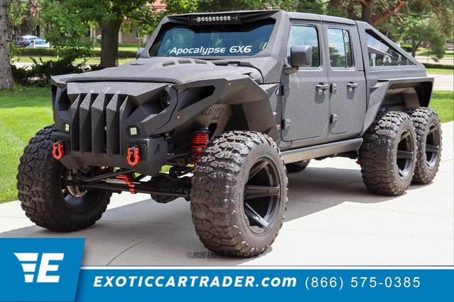 Used 2025 Jeep Gladiator Sport AWD/4WD image 1