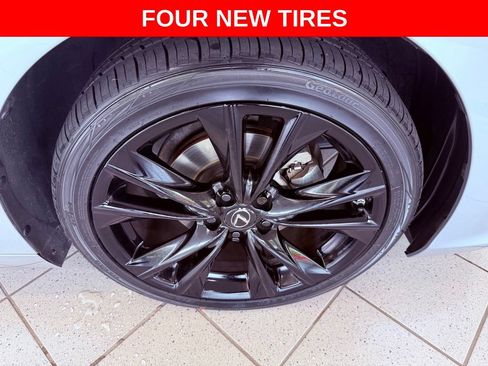 Certified 2022 Lexus ES 350 F Sport w/ Accessory Package 2 FWD image 4