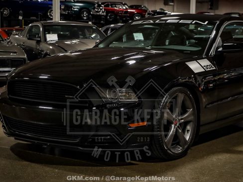 Used 2014 Ford Mustang GT Premium image 23