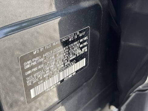 Used 2017 Subaru Forester 2.5i Premium AWD/4WD image 34