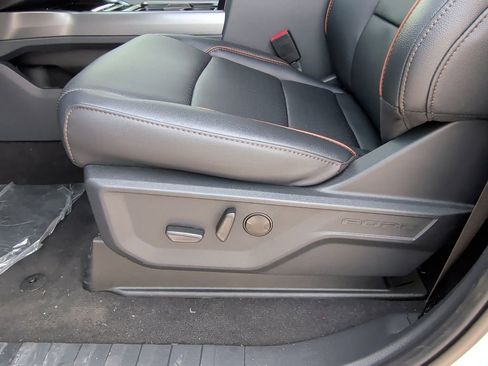 New 2026 Ford F250 Lariat w/ Black Appearance Package image 14