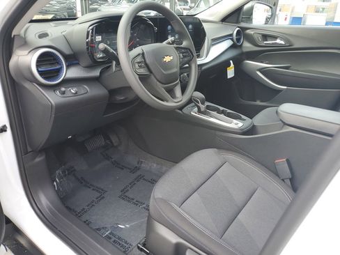 New 2026 Chevrolet Trax LS w/ Driver Confidence Package image 17