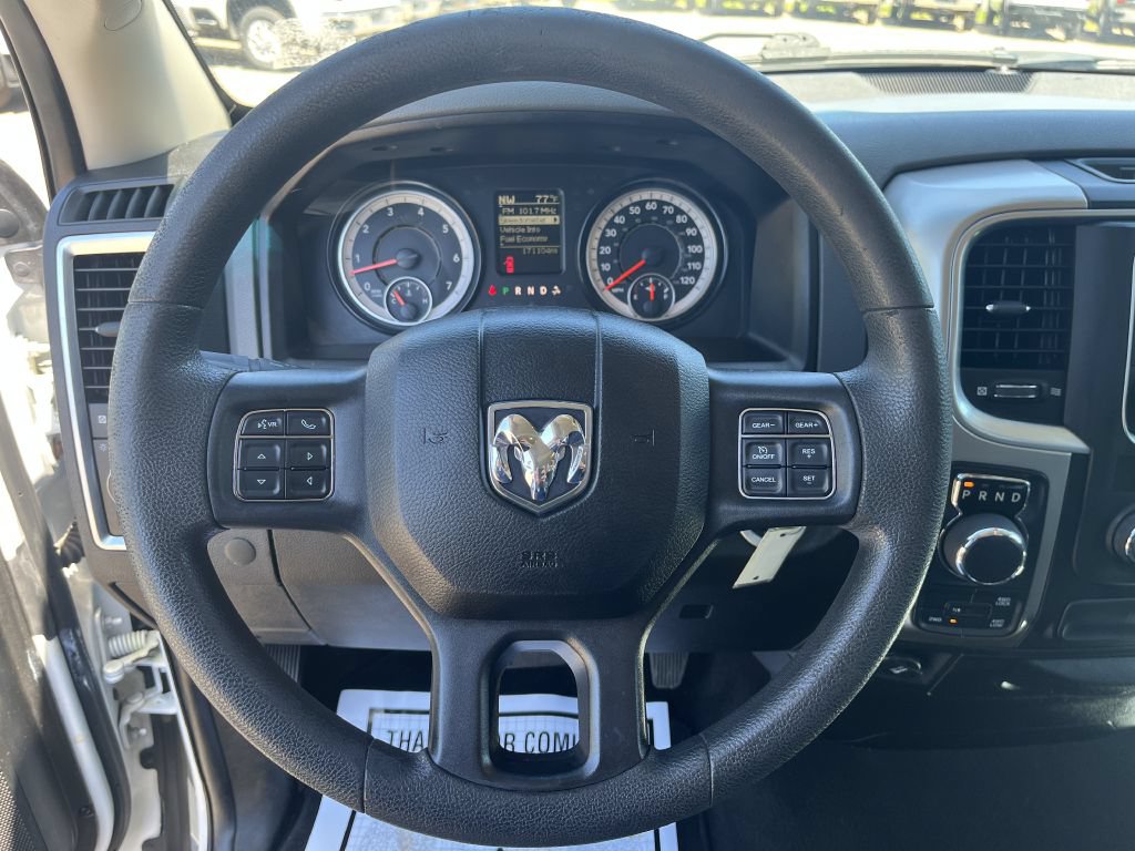 Used 2019 RAM 1500 Classic SLT AWD/4WD image 22