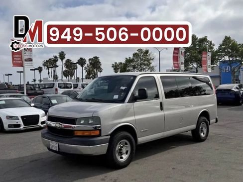 Used 2006 Chevrolet Express 3500 Passenger w/ LT Preferred Equipment Group image 1