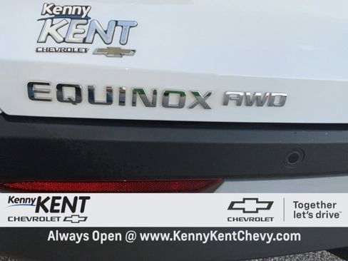 Certified 2025 Chevrolet Equinox LT image 9