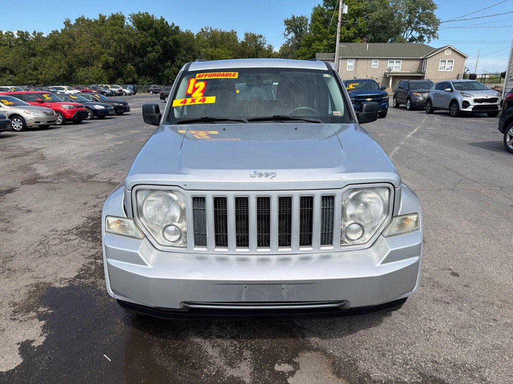 Used 2012 Jeep Liberty Sport AWD/4WD image 3