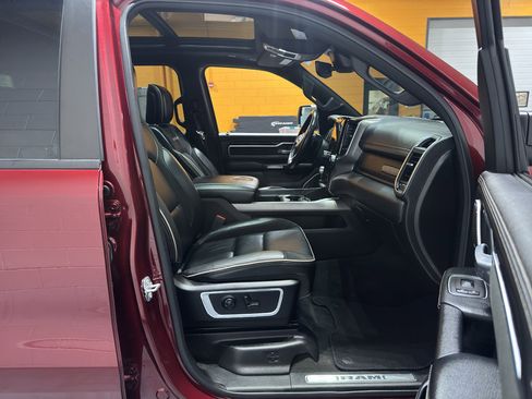 Used 2021 RAM 1500 Laramie image 18