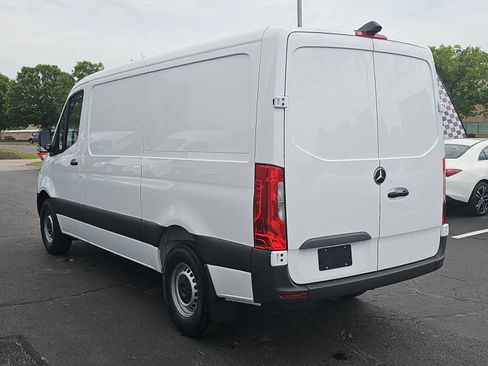 New 2026 Mercedes-Benz Sprinter 2500 image 3