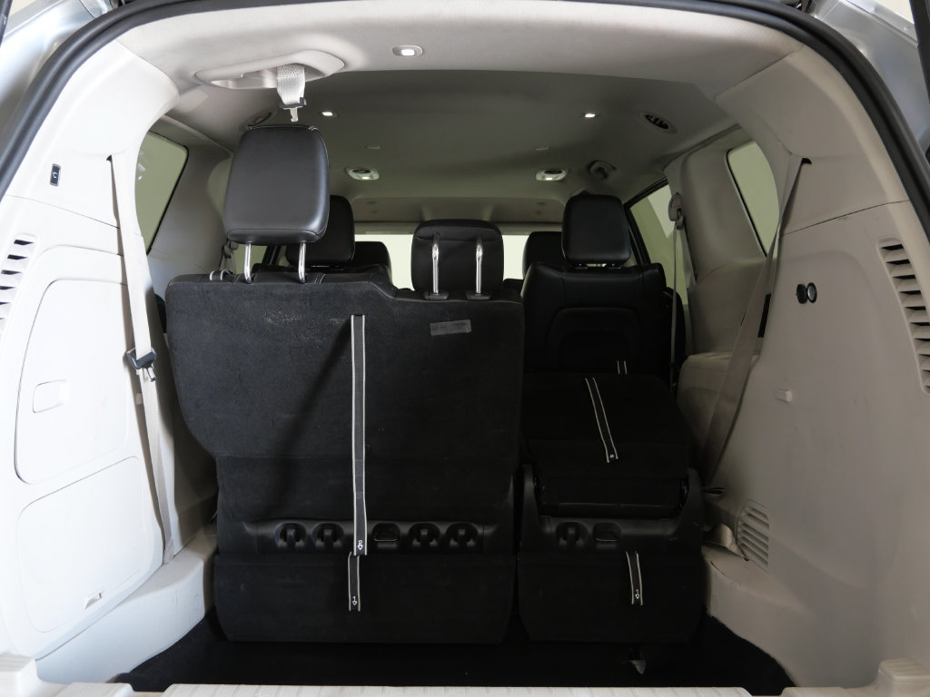 Used 2023 Chrysler Pacifica Touring-L FWD image 27