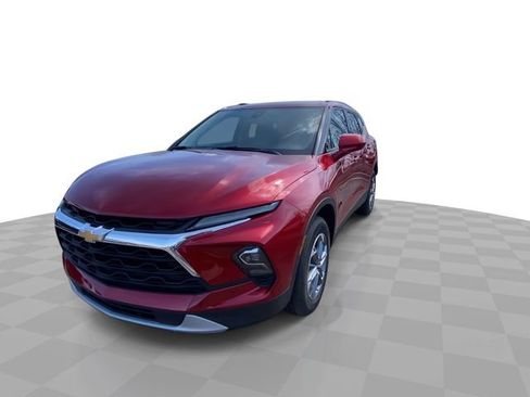 Used 2024 Chevrolet Blazer LT w/ Convenience Package FWD image 6