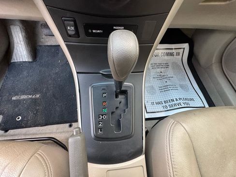 Used 2009 Toyota Corolla S image 17