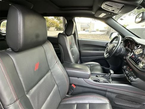 Used 2024 Dodge Durango GT image 27