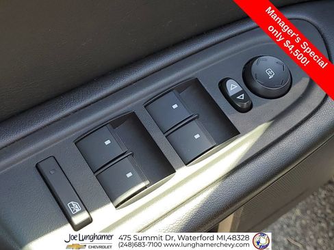 Used 2013 GMC Acadia SLE FWD image 23