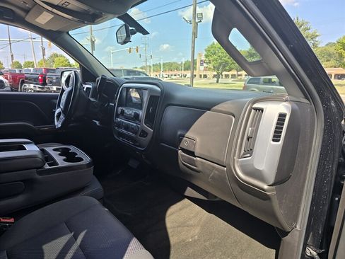Used 2017 GMC Sierra 1500 SLE w/ SLE Value Package AWD/4WD image 14