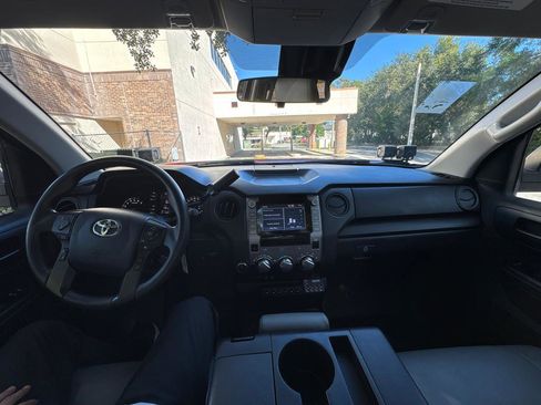 Used 2020 Toyota Tundra SR image 18