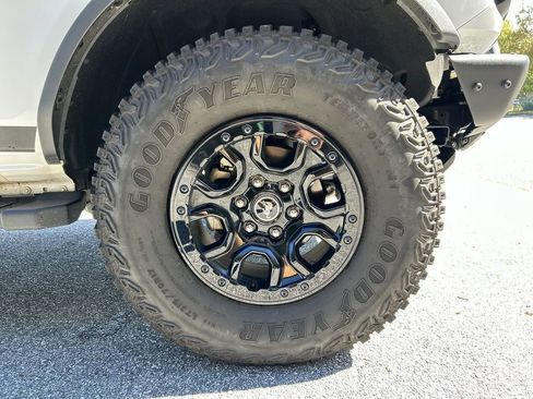 Used 2024 Ford Bronco Wildtrak image 54