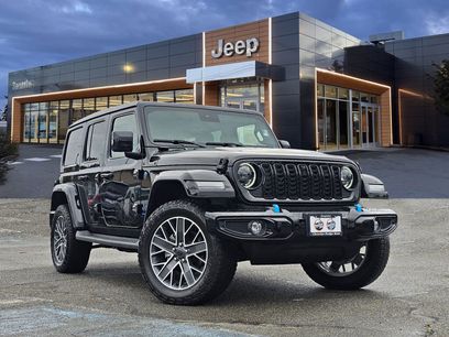 Used 2024 Jeep Wrangler High Altitude