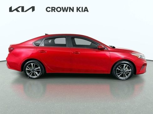 Certified 2023 Kia Forte LXS FWD image 4
