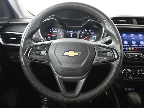Used 2021 Chevrolet TrailBlazer LT w/ Convenience Package AWD/4WD image 33