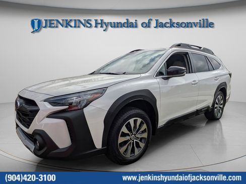 Used 2025 Subaru Outback Limited XT w/ Popular Package #2 image 12