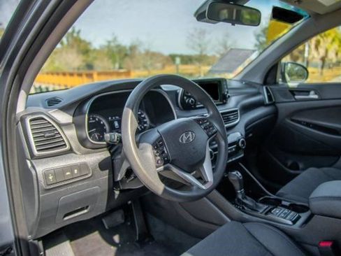 Used 2021 Hyundai Tucson SE w/ Cargo Package FWD image 11