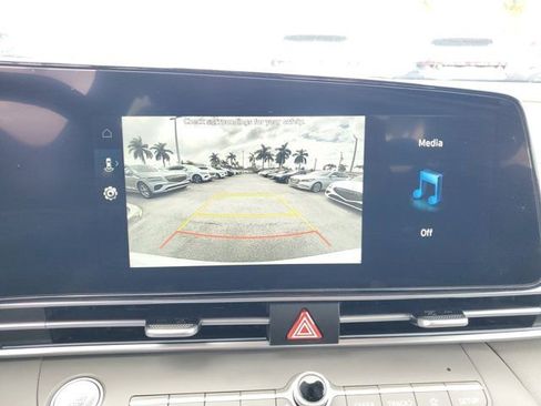 Certified 2025 Hyundai Elantra SEL w/ Cargo Package image 23