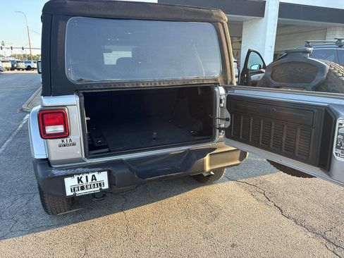 Used 2021 Jeep Wrangler Unlimited Sport AWD/4WD image 20