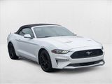 Used 2020 Ford Mustang Premium image 3