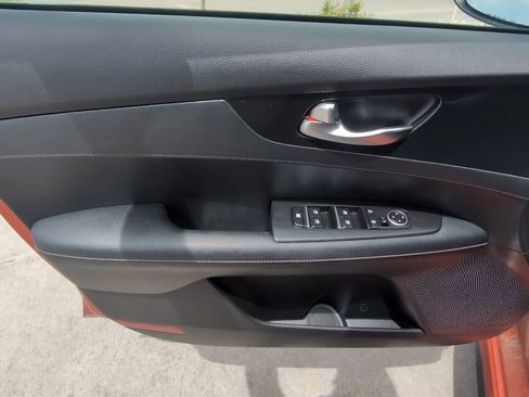 Used 2023 Kia Forte GT-Line w/ GT-Line Premium Package FWD image 10