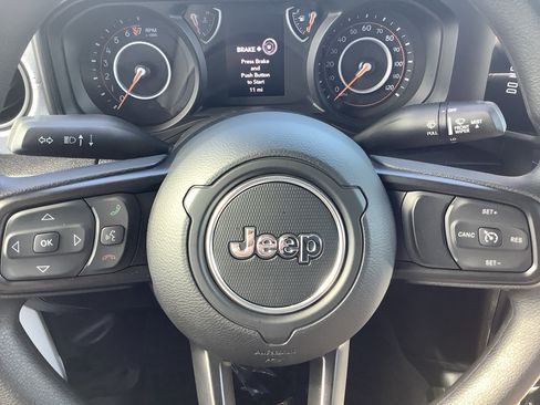 New 2026 Jeep Gladiator Sport AWD/4WD image 14