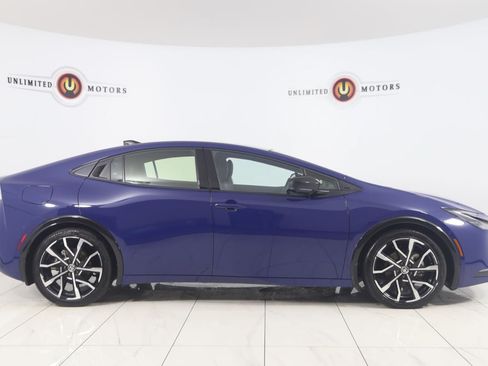 Used 2024 Toyota Prius Prime Premium w/ Advanced Technology Package FWD image 2