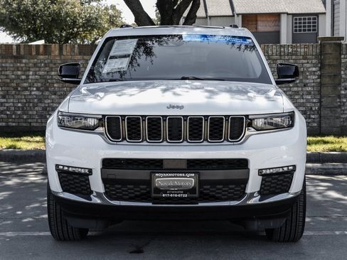 Used 2023 Jeep Grand Cherokee L Limited image 11