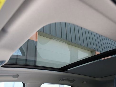 New 2026 Audi Q5 Premium image 5