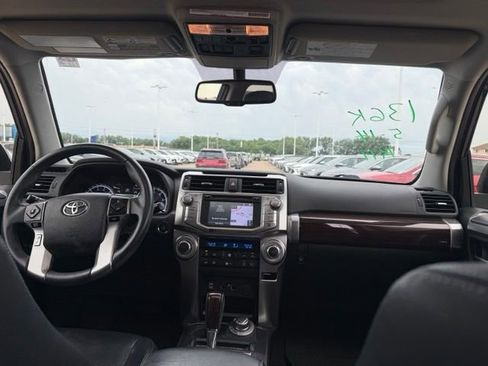 Used 2019 Toyota 4Runner Limited AWD/4WD image 22