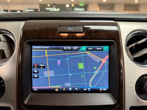 Used 2014 Ford F150 Platinum image 16