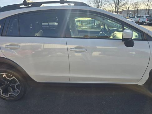 Used 2015 Subaru Crosstrek 2.0i Premium w/ Moonroof Package AWD/4WD image 28