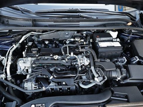 Used 2023 Toyota Corolla LE image 31