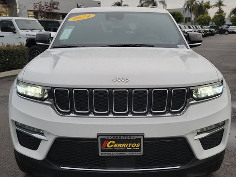Used 2024 Jeep Grand Cherokee Limited image 31