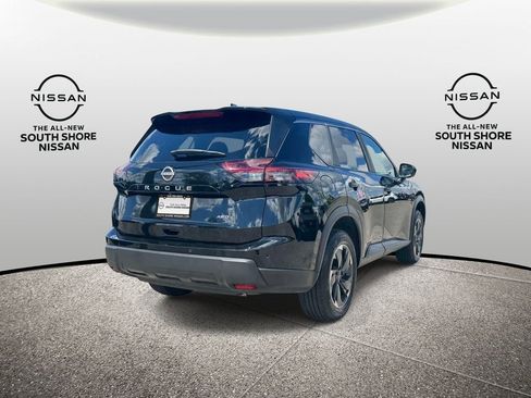 Used 2025 Nissan Rogue SV AWD/4WD image 5