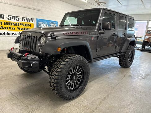 Used 2017 Jeep Wrangler Unlimited Rubicon image 88