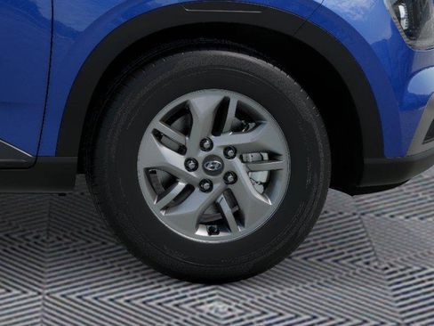 New 2026 Hyundai Venue SE image 8